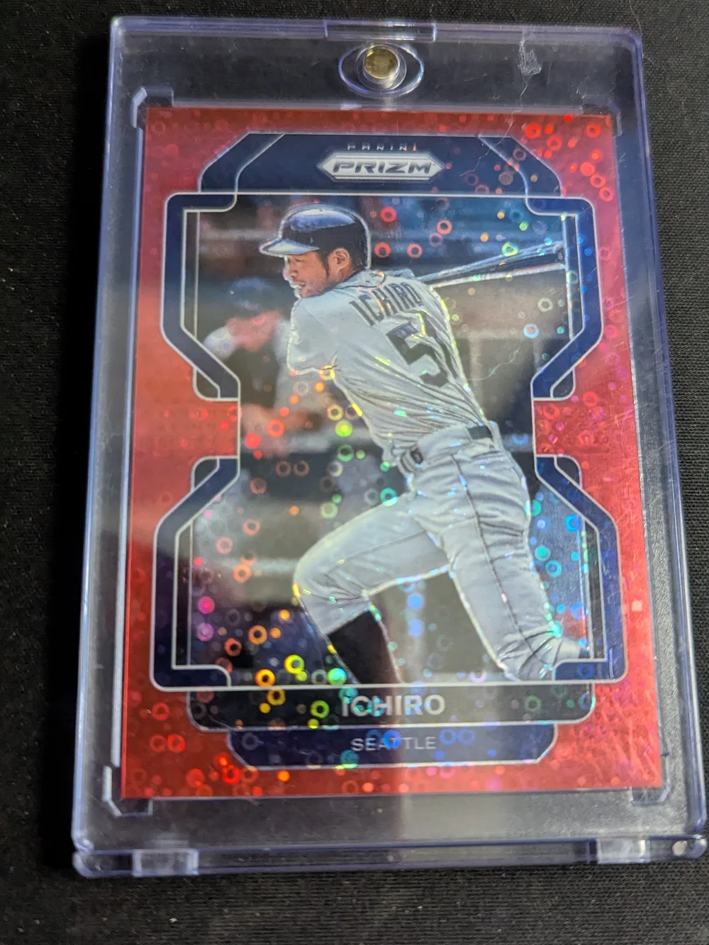 2022 Panini Prizm Red Dragon 15/49 Ichiro Suzuki #247